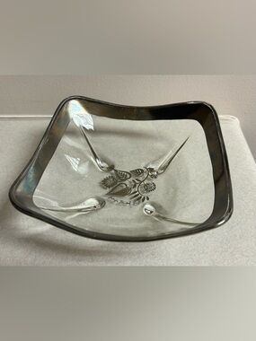 Georges Briard Square Bowl Clear Glass Silver Metal Floral Pattern Flower Theme